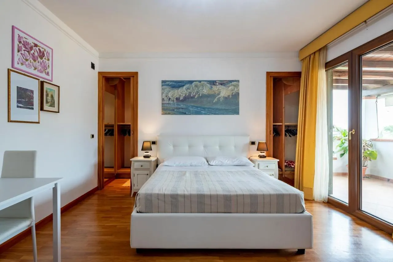 Affittacamere Hotel Sa Omu Bianca Tortolì Italia